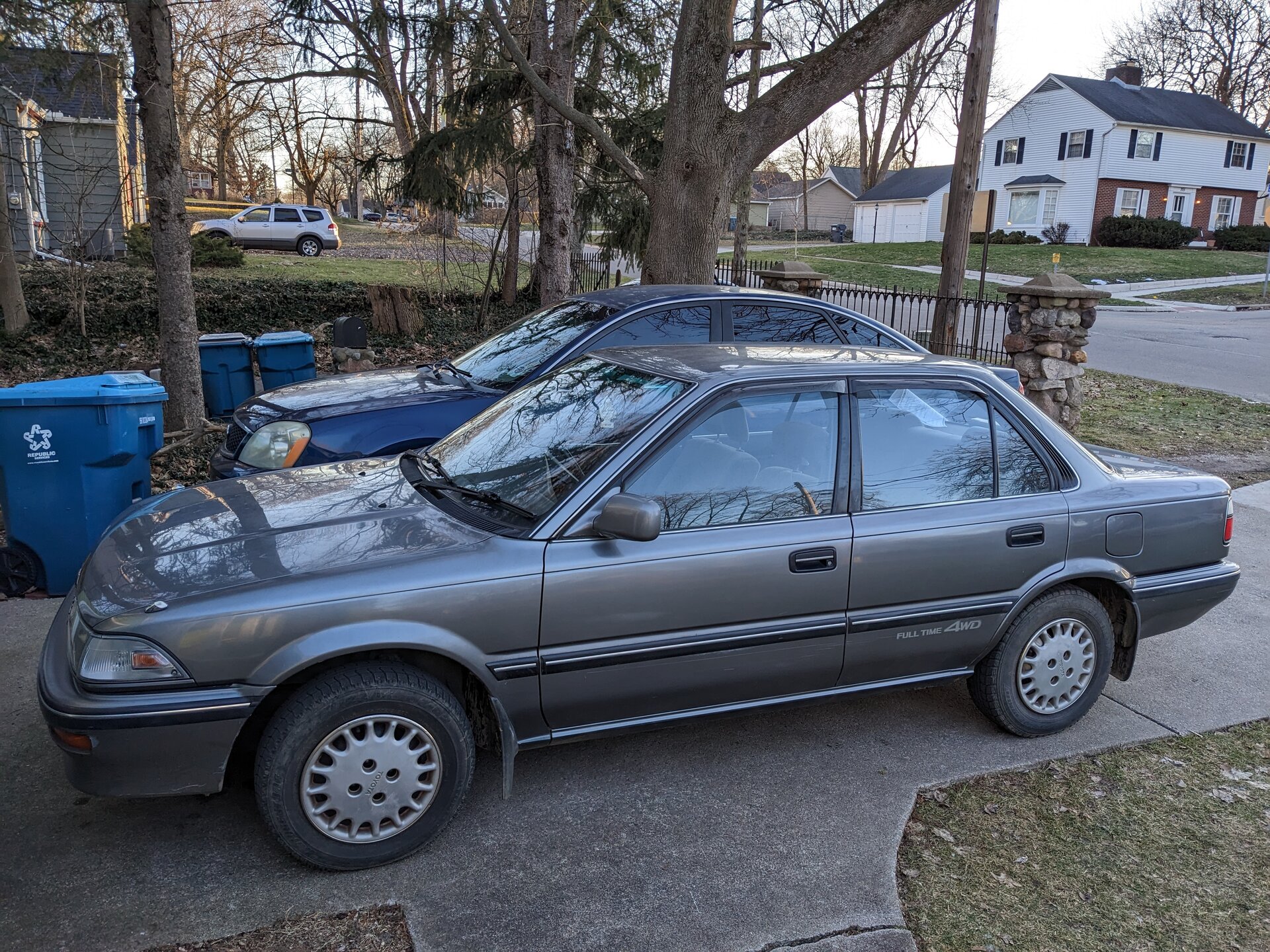 CE95 Corolla.jpg