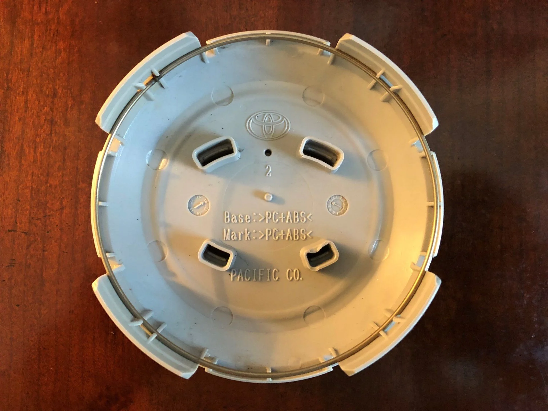 Center Cap back.webp