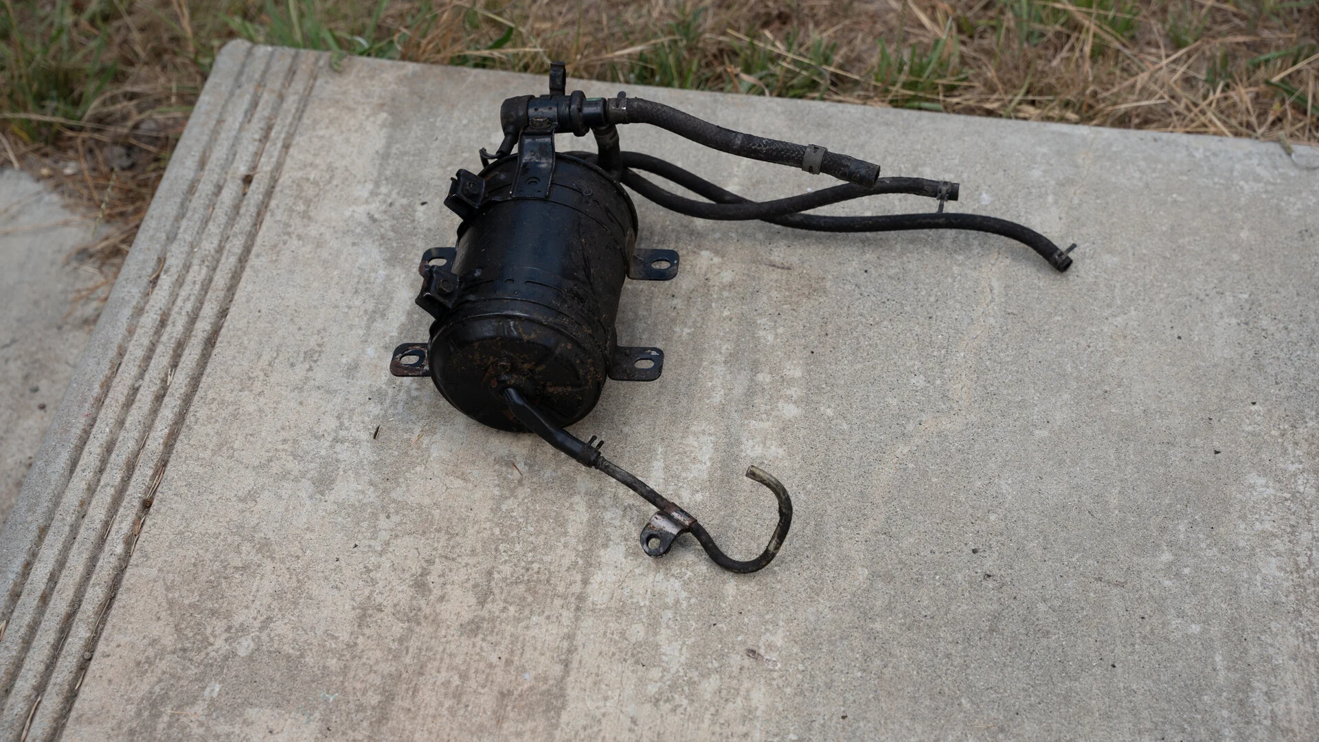 Charcoal Canister (2).webp