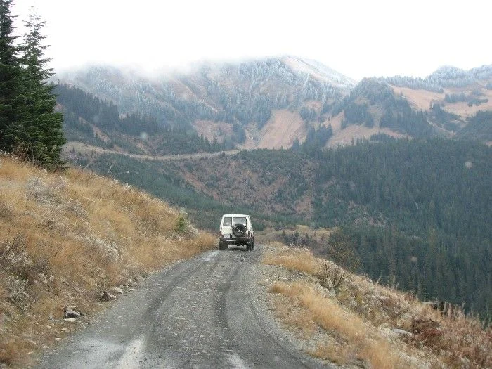 Cheam Trailhead.webp