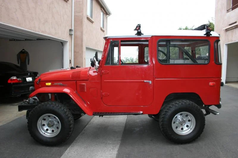 ChrisLowery1973FJ40 006.webp