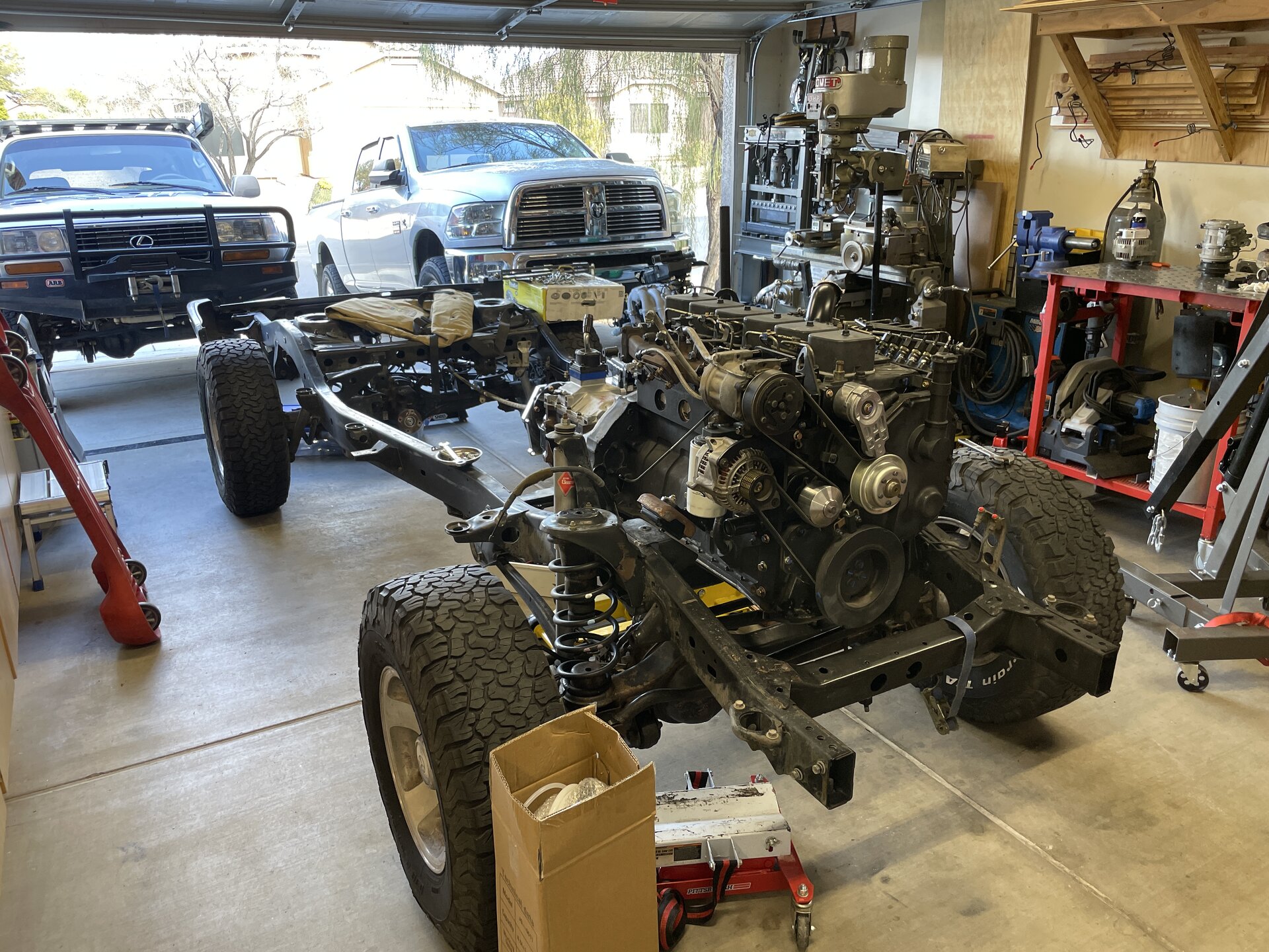 CLAPPY BUILD (127).JPG