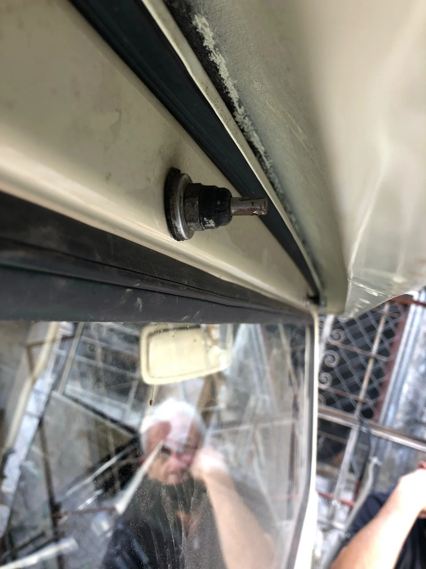 Clean_Wiper_Motor_Bolt_TNK_FJ40.jpg