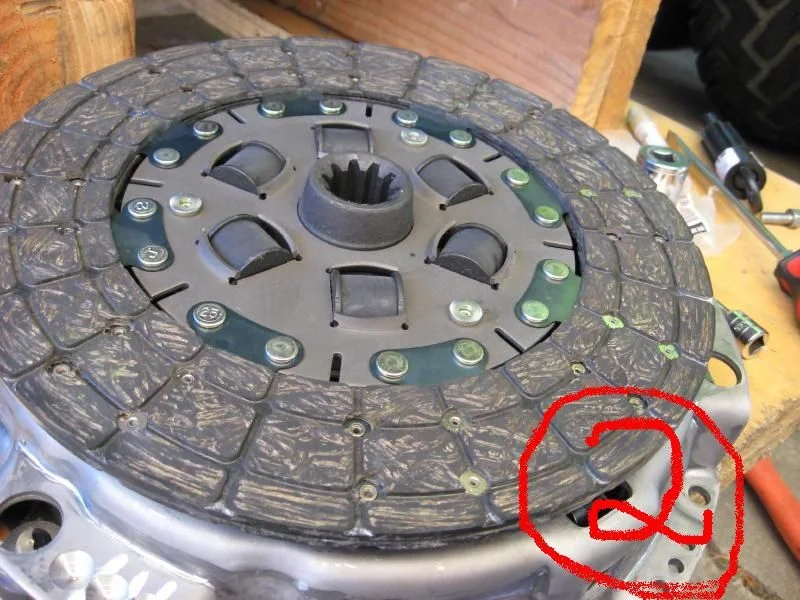 clutch0002.webp