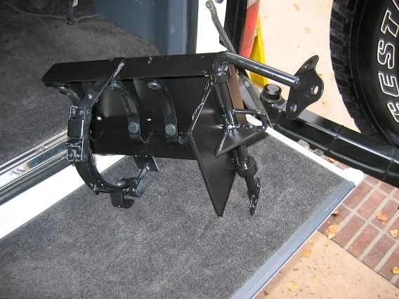 CO2 Tank Bracket 004.jpg