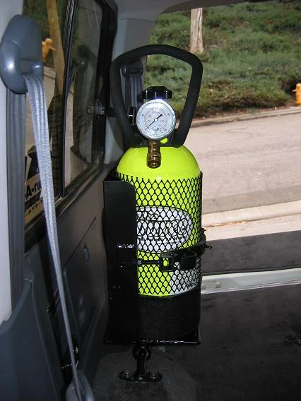 CO2 Tank Bracket 009.jpg