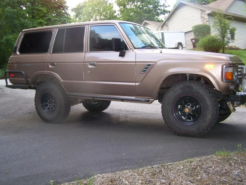 1985 fj60 v8  nv4500 in N.C.