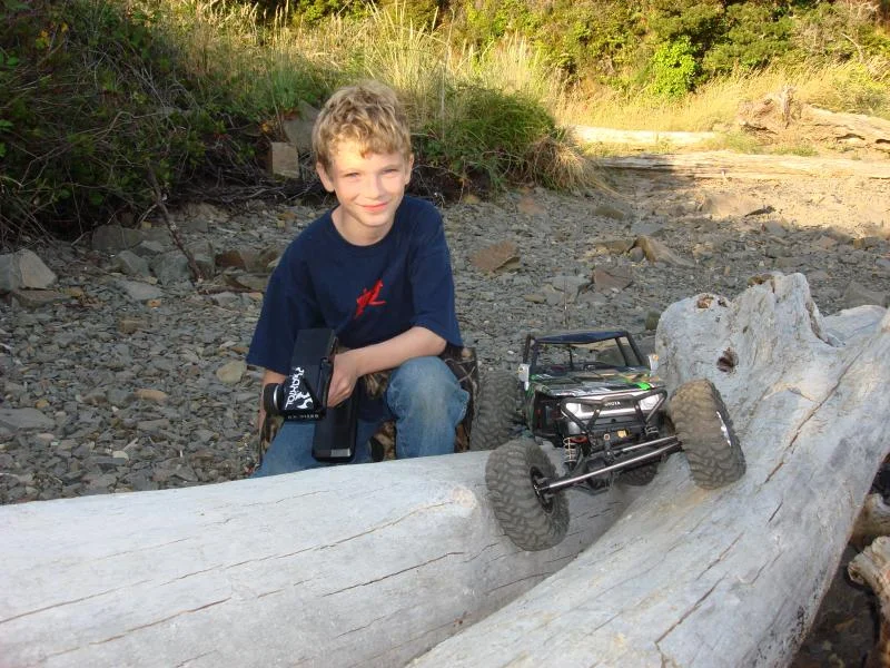 Cole and the Wraith, Barview OR August 8 2011.jpg