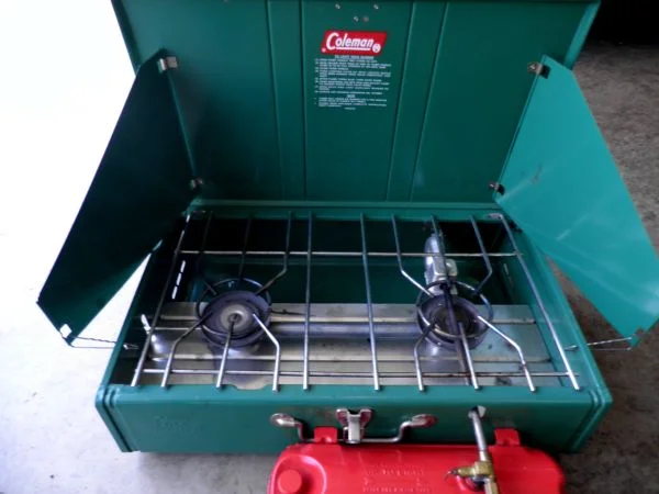 Coleman 413G2.webp