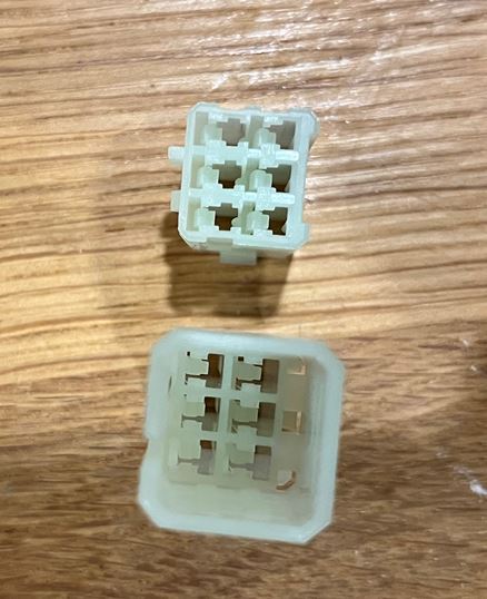 connector1.JPG