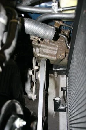 coolant hose problem.webp