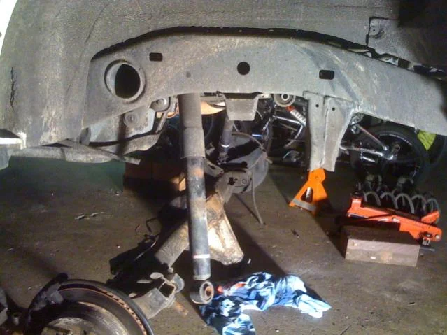 Corp 14 axle swap 006.webp