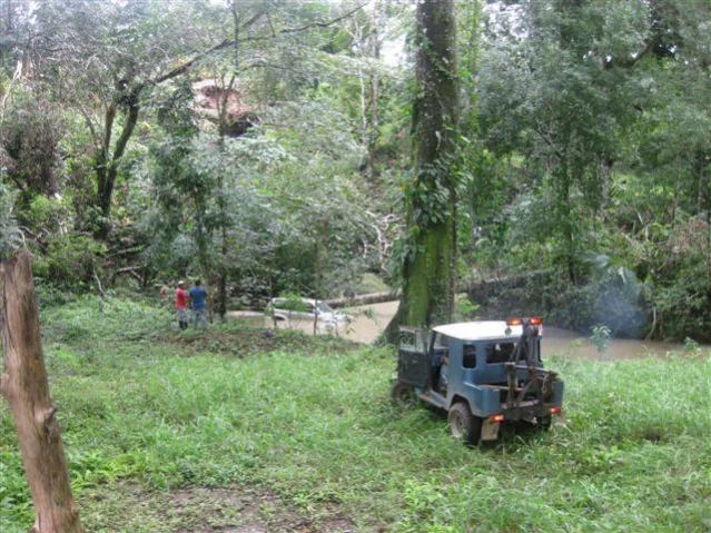 Costa Rica 2010 Tow 1.webp