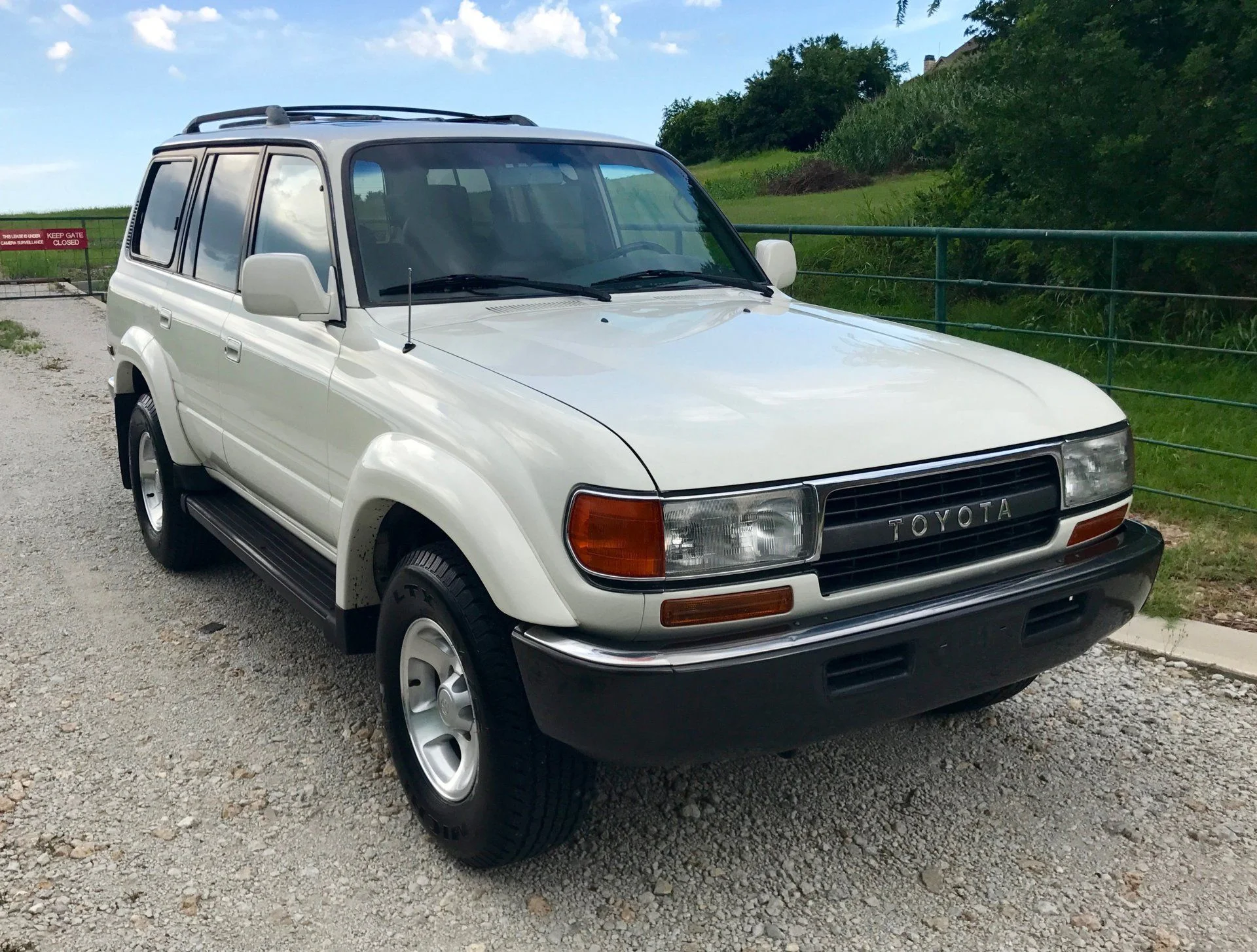 1994 Locked FZJ80, 189k, mint, rust free