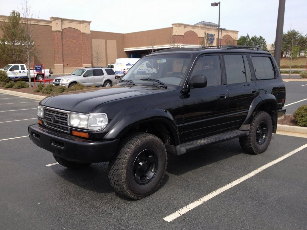 Cruiser outside.webp