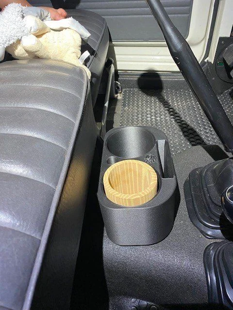 cup holder on 1965FJ45.webp