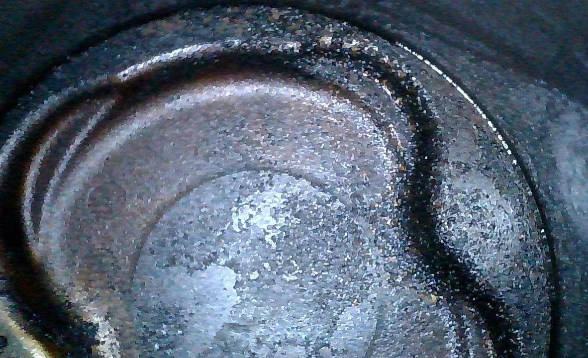 Cylinder 1 Piston Head.jpg