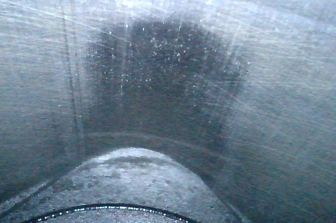 Cylinder 5 Wall Polish Mark.jpg
