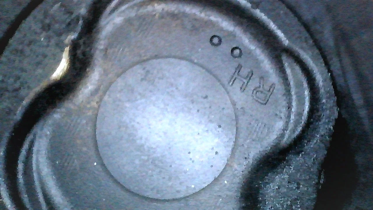 Cylinder 8 Piston Head Overall.jpg