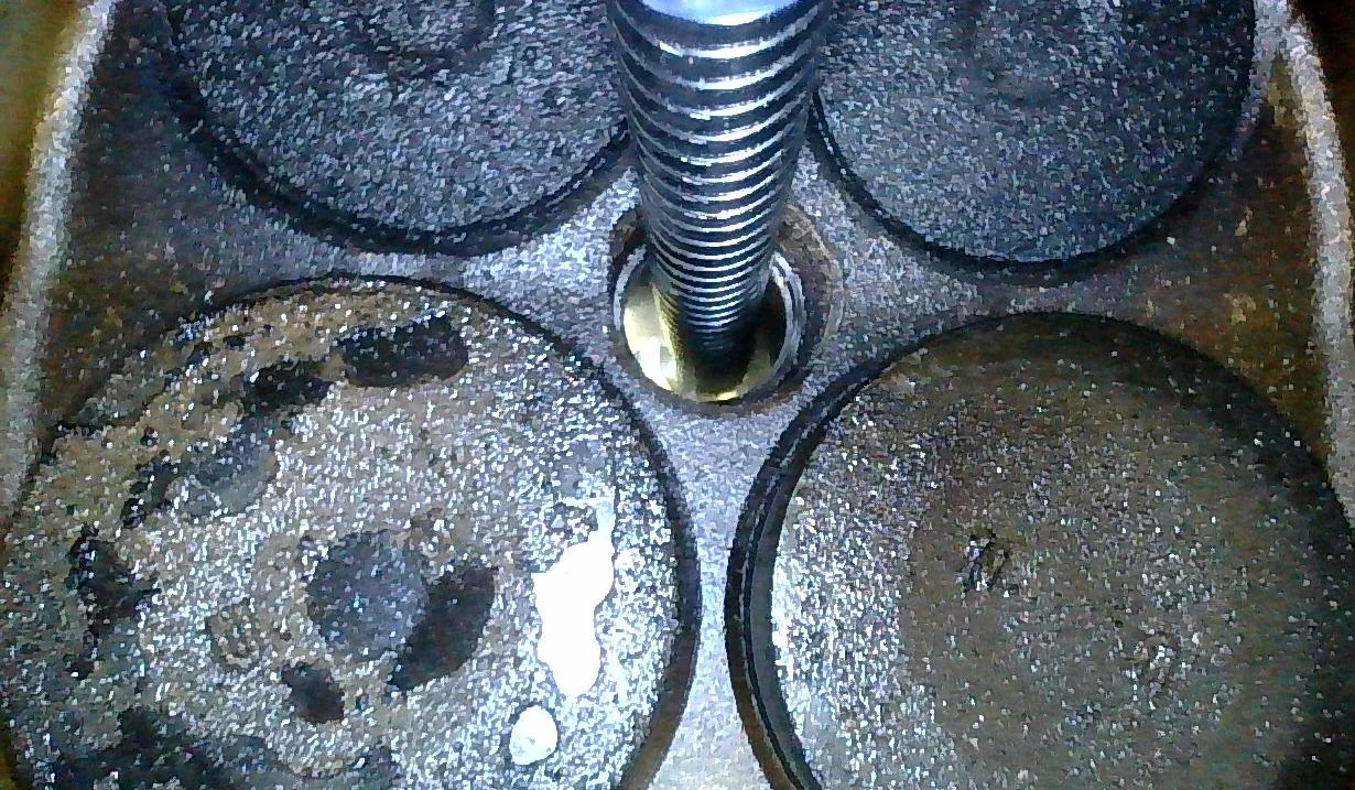 Cylinder 8 Valves.jpg