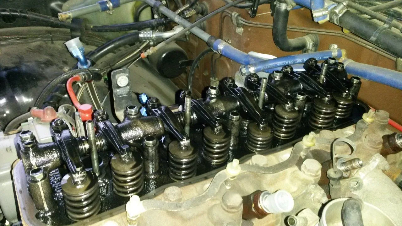 cylinder head refresh disassembly 3.webp