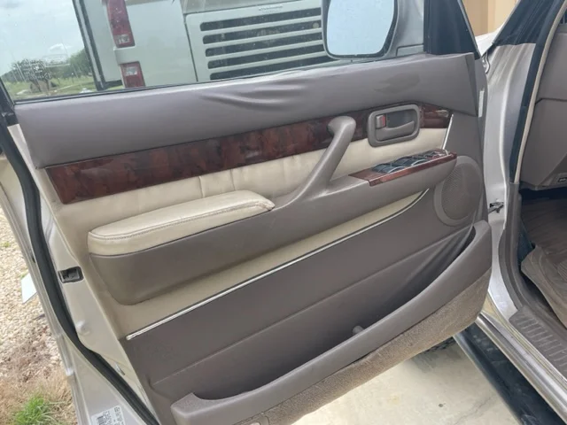 d side door.webp