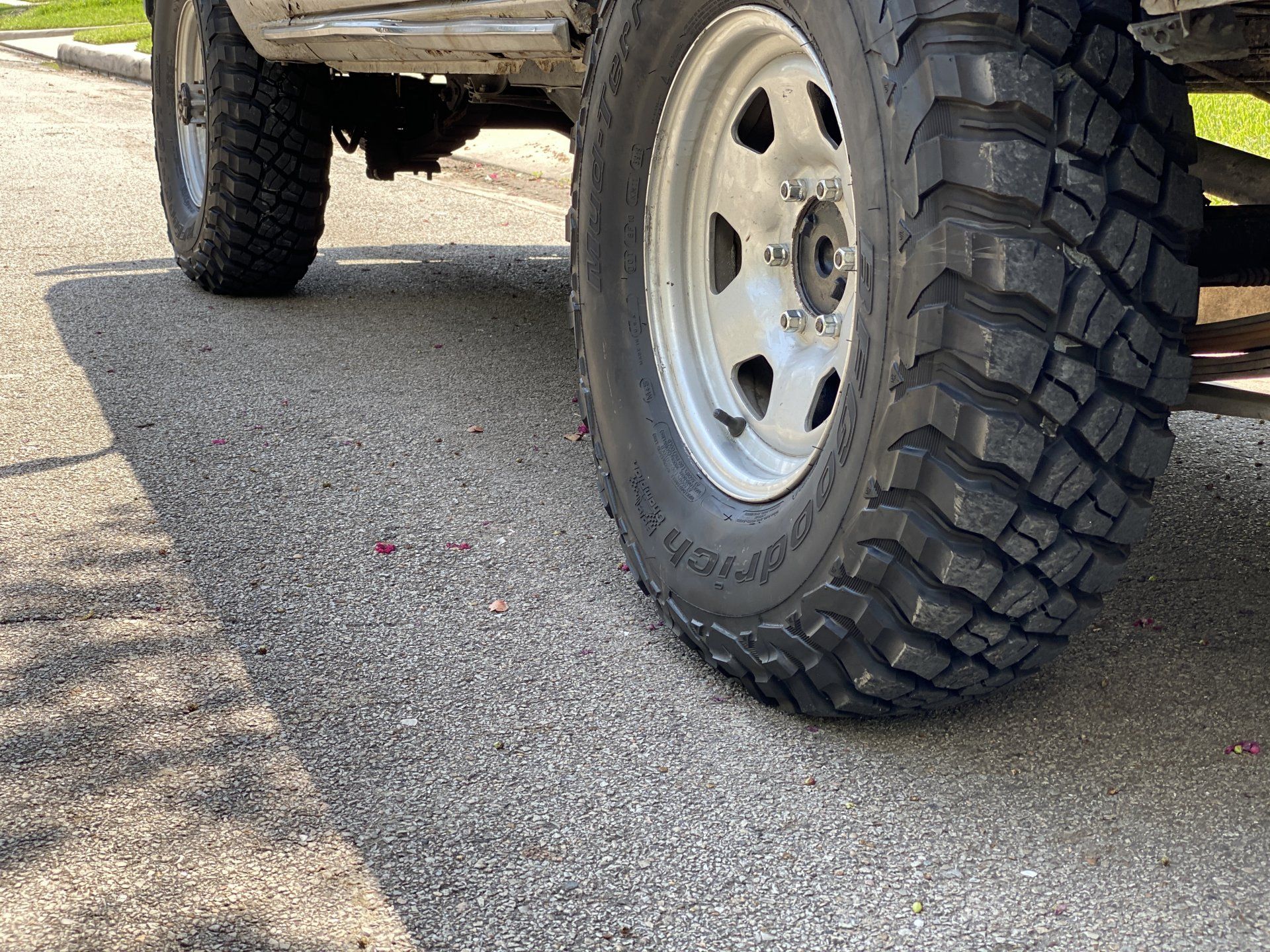 Tall skinny tires Page 13 IH8MUD Forum