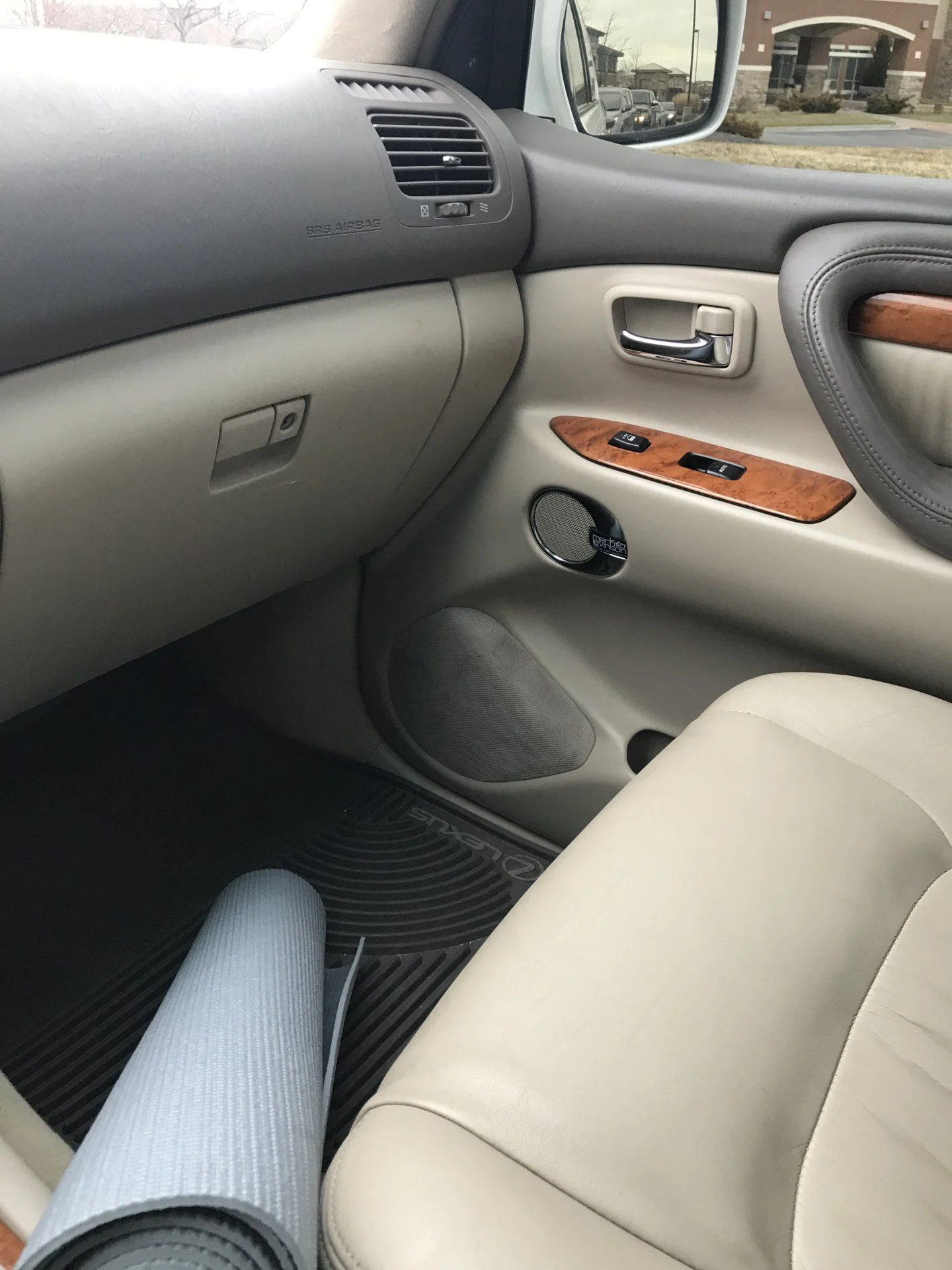 D837F432-E73A-4EBF-BF85-55F152149358.webp