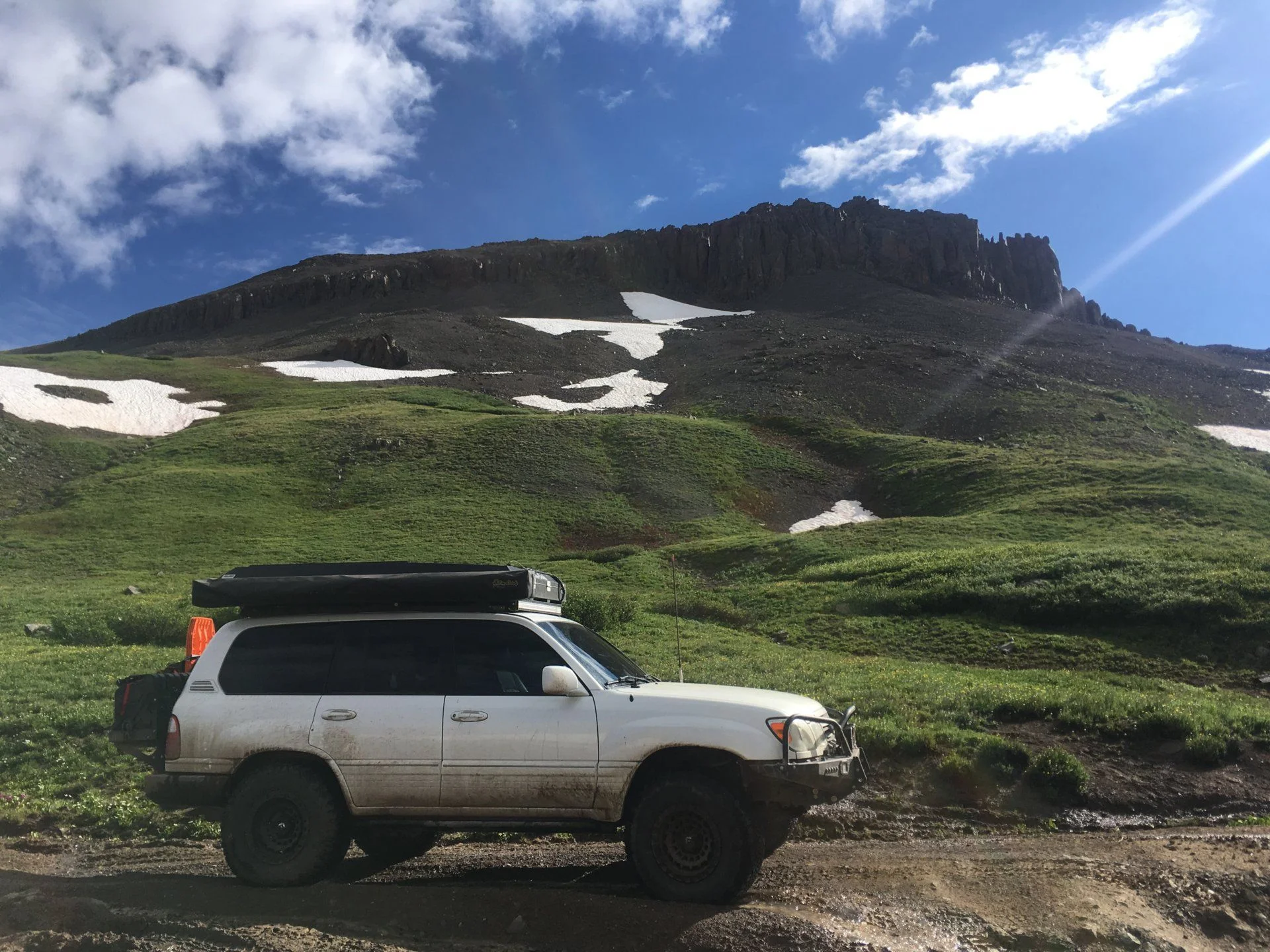 2005 Lexus LX470 “Overland”