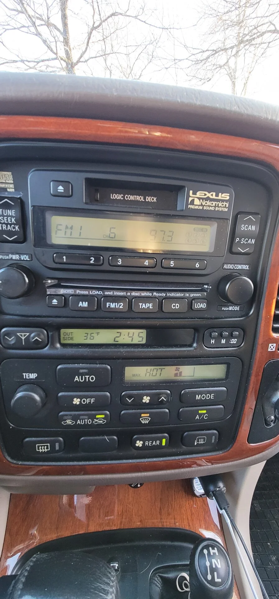 Dash_Radio.jpg
