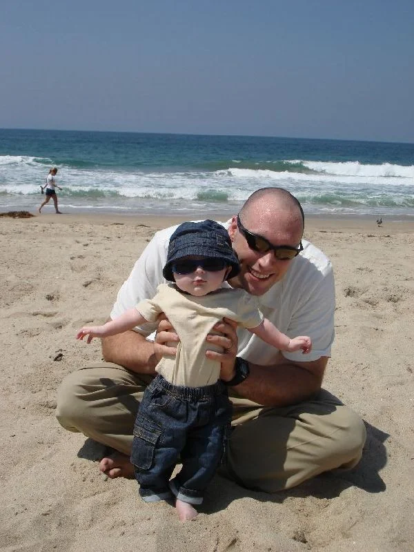 davis dad sunglasses.webp
