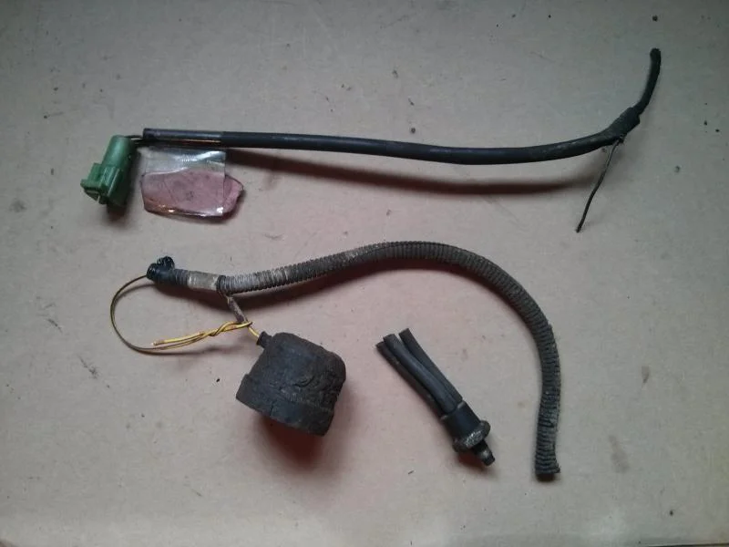 de-webber-small-parts-pull.webp