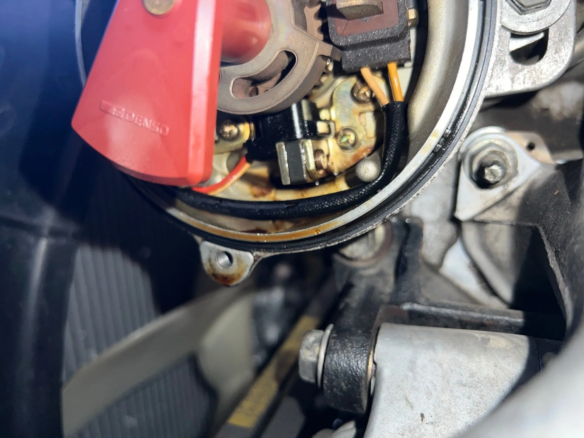 Distributor Internal Leak.webp