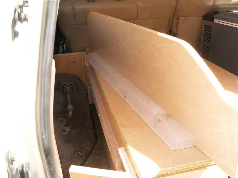 DKJ_drawer_side3 (Medium).webp