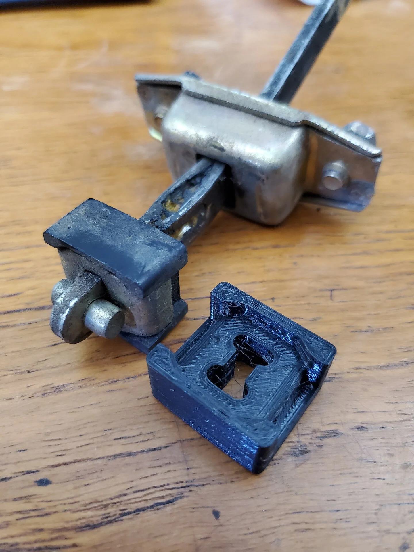 door limiter bumper 1.webp