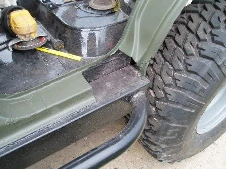 driverdoorsill.webp