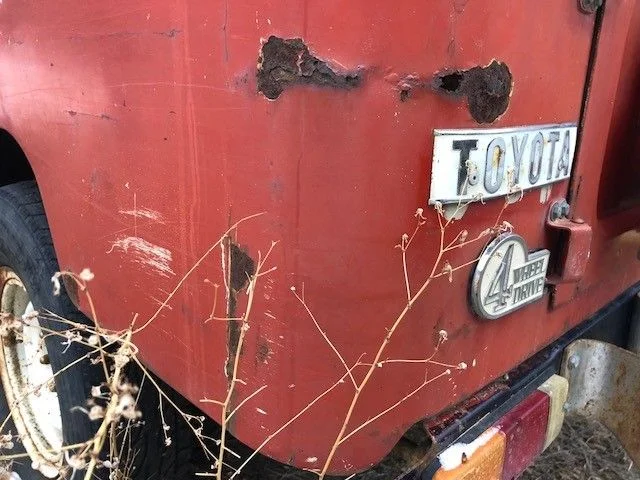 driver's rear corner.webp