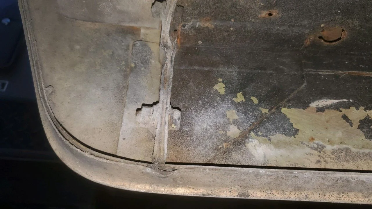 Drivers Side Dogleg from inside.webp
