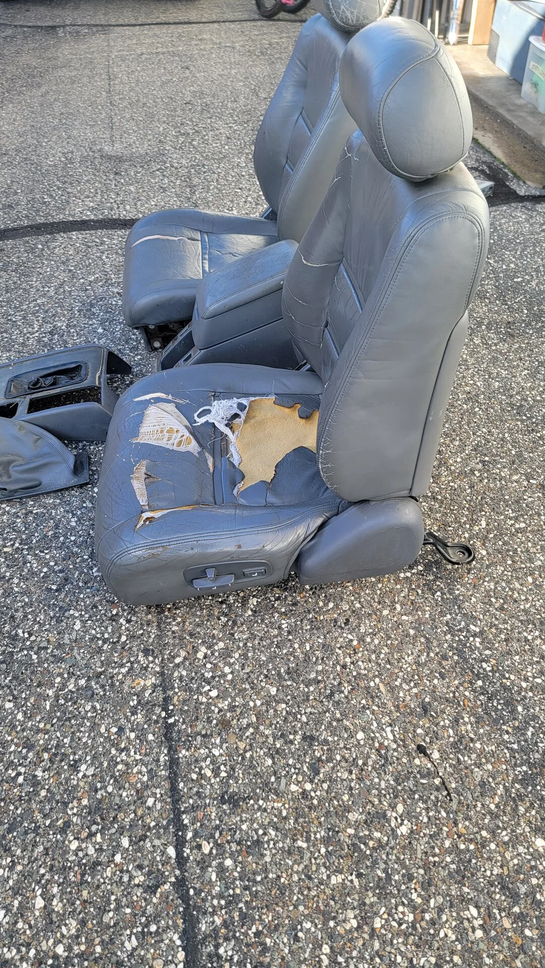 Drivers side view.jpg