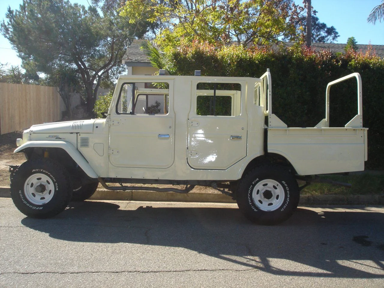 driveway_and_crewcab 005.webp