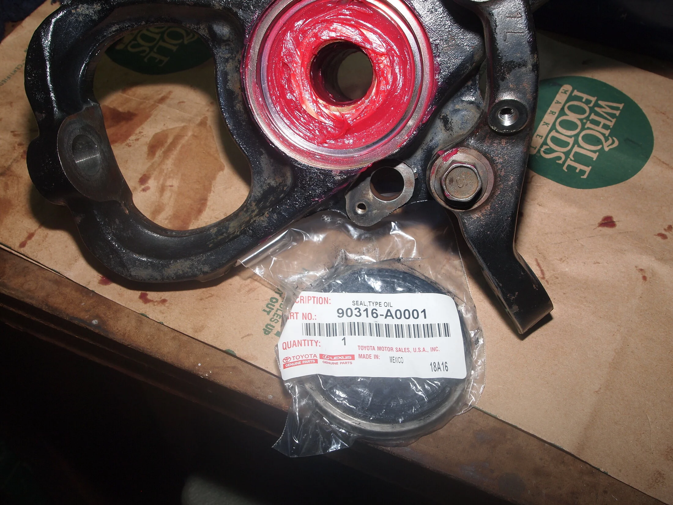 DS Axle hub, wheel bearing and knuckle Final cleaning 249.JPG