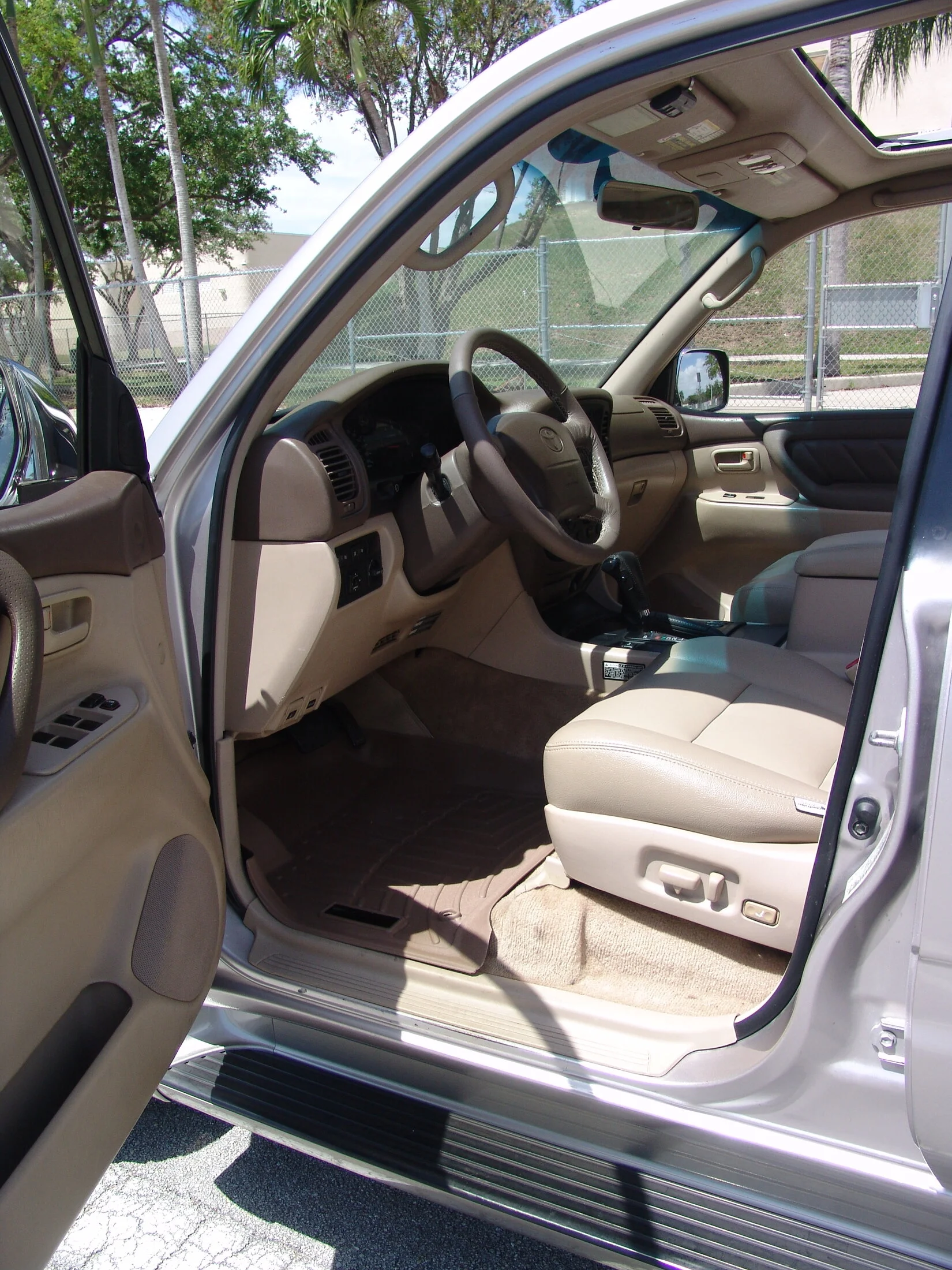 DSC00009.webp