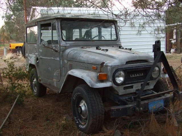 Bone stock 1971 FJ 40