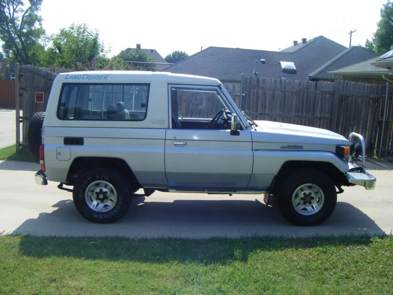 1986 Toyota Land Cruiser LE 4X4 RHD