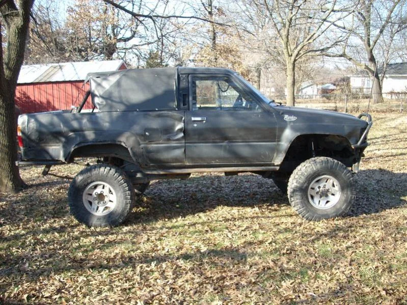 1986 4Runner SAS Rock Crawler