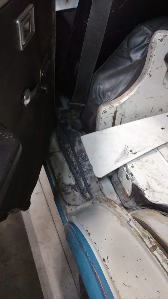 dside-rear-door.jpg