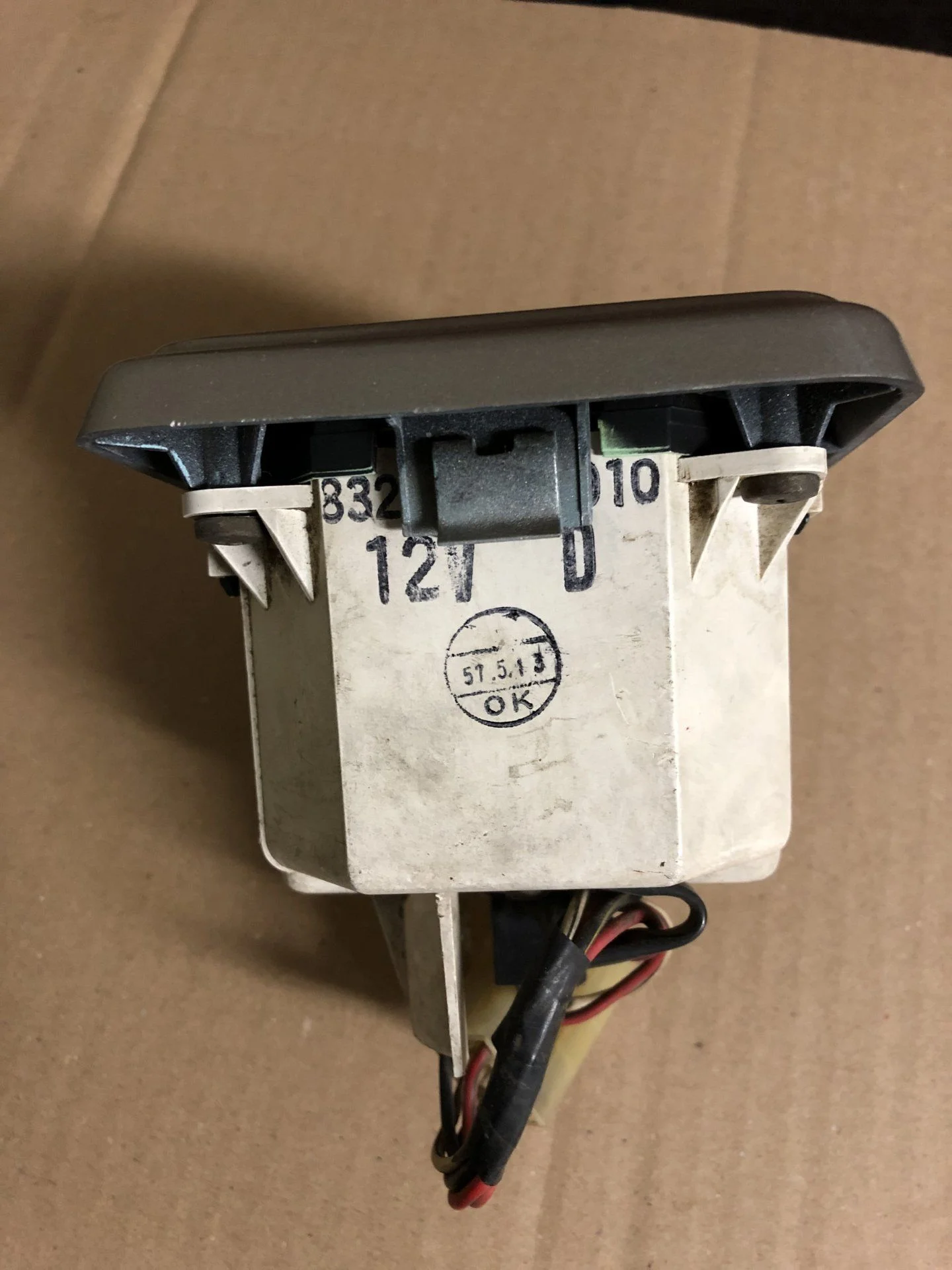 E3A406BD-8AD7-42BA-99AB-573A54973C6A.webp