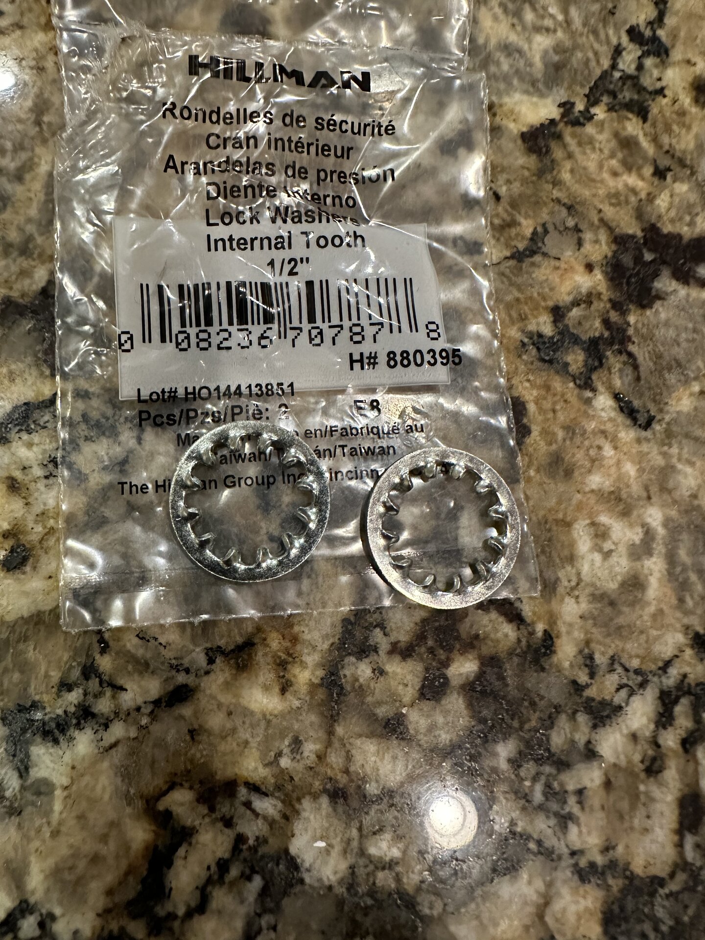 Wanted - FOUND: 100 Series front seat belt buckle bolt