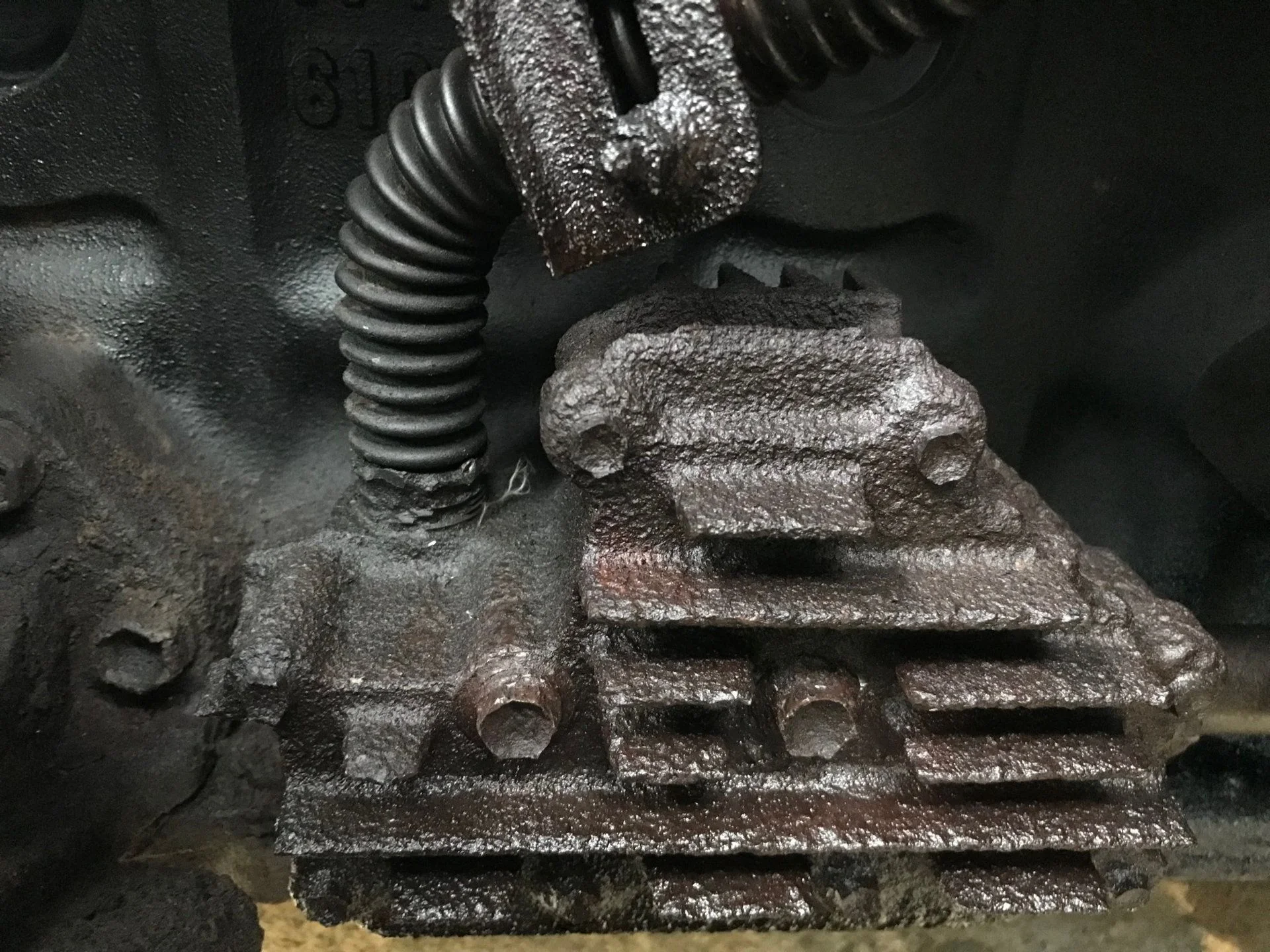 1917904