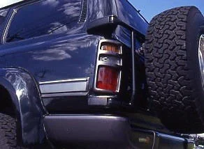 ELFORD_02.jpg